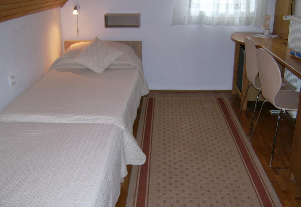 Vila Vuk Hotel Plitvicka Jezera Room photo